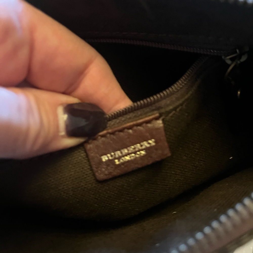 Burberry sued/leather handbag - Picture 5 of 5